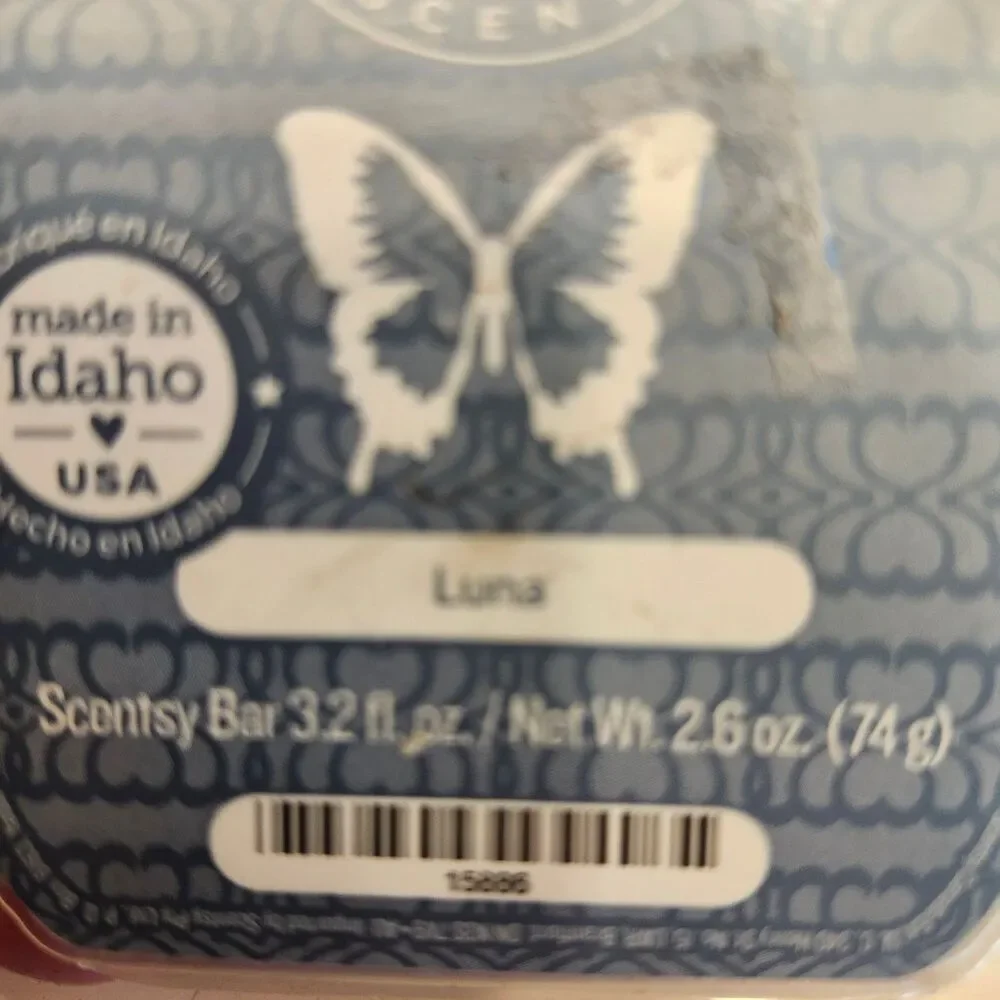 Scentsy Luna Wax Bar 3.2 fl oz / 2.6 oz (74g) Home Fragrance Wax Melts